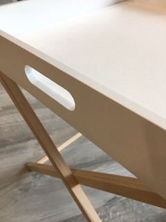 Mesa de arrime con bandeja - comprar online