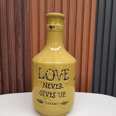 Adorno Botellon amarillo con inscripciones - comprar online