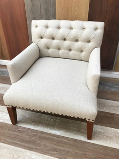 Sillón bajo Poltrona Marsella Capitonee - comprar online