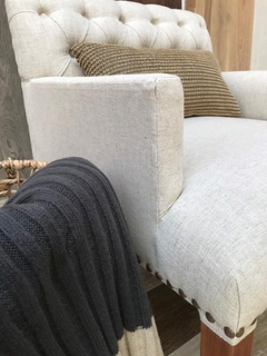 Sillón bajo Poltrona Marsella Capitonee en internet