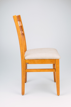 Silla Pino Asiento Tapizado Respaldo Varillas Anchas S205 - comprar online