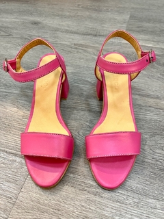 Boss Fucsia en internet