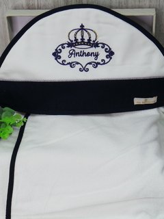 Kit Toalha Capuz e Fraldas Personalizada Coroa - Bya Bordados