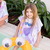 Ponchos de toalla con capucha para salir de la pile, para la playa; o después del mangueraso. Ilustración propia de la marca. Oh Margo. The Mix. Tienda de diseño para chicos