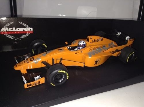 F1 Mclaren MP4/12 D. Coulthard (Test Car) - Minichamps 1/18