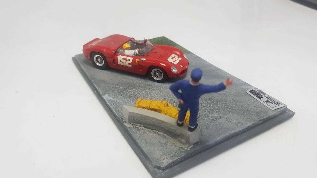 Ferrari Dino 246 SP N°28 Le Mans 1962 Art Model ART042 1 43