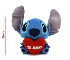 STICH SENTADO CON CORAZON 40 CM ST.008