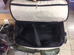 Bolso De Pesca Profesional Depredador Grande en internet