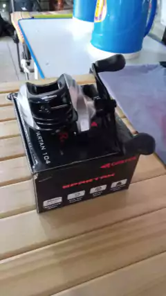 Reel Sapito Rotativo Caster Spartan Zurdo