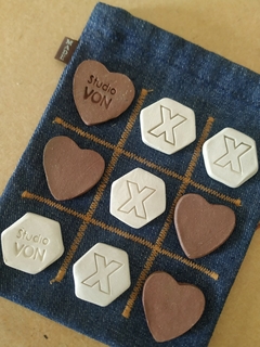 TIC TAC TOE JEANS - Made of Jeans
