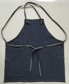 Avental Jeans Cravo e Canela - comprar online