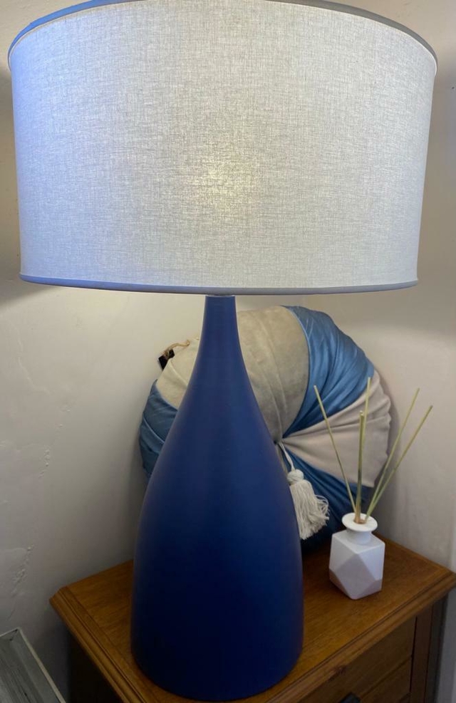 LÁMPARA DE MESA ASUAN AZUL
