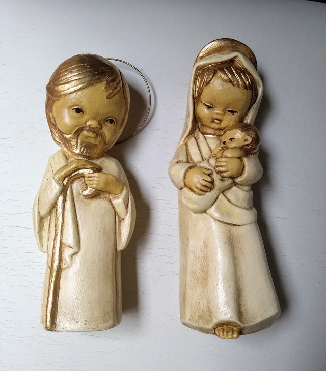 PESEBRE 2 PIEZAS 20 CM