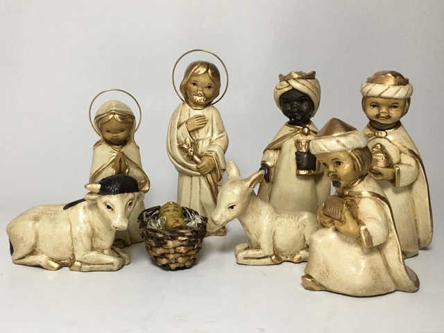 PESEBRE 8 PIEZAS 17 CM