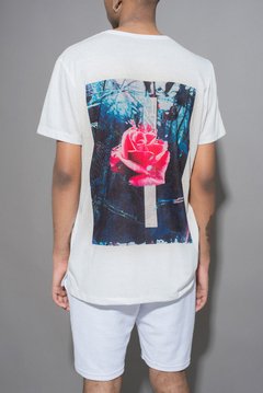 WHITE T-SHIRT "4"
