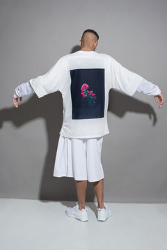 WHITE T-SHIRT "2"