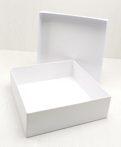 KIT'S Caixa Floricultura quadrada C/Logo padrão C/Alça C/Fita - comprar online