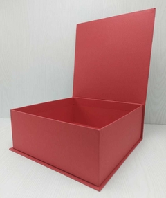 CAIXA 30X20X10 PERSONALIZADA COM HOT STAMPING - comprar online