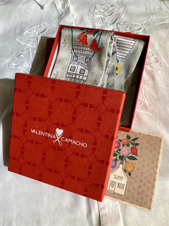 Cinta estampada y empaque Valentina Camacho