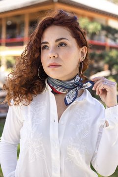 Pañuelo Soñar. Colores clásicos - comprar online