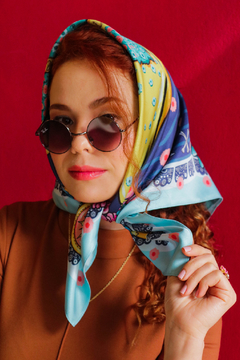 Pañuelo Viaje Mediano Valentina Camacho