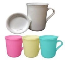 Taza plastica con tapa