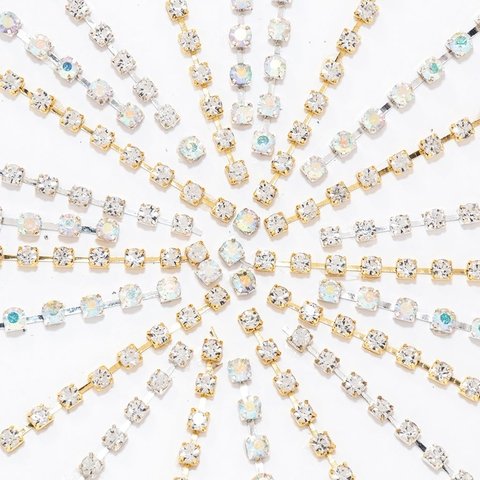 Strass Cristal Base metal, tamaños SS14, SS24 y SS28, varios colores