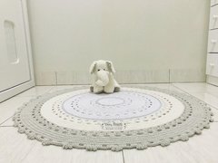 Imagem do Tapete de crochê redondo clássico - 80 cm - Claudia