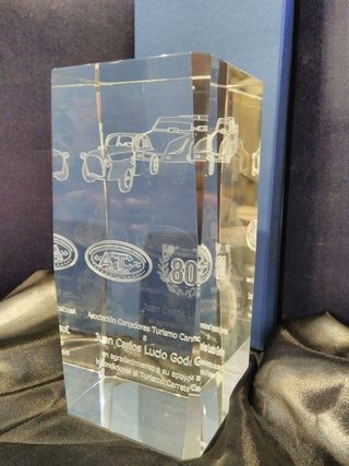 Bloque de cristal XXL en internet