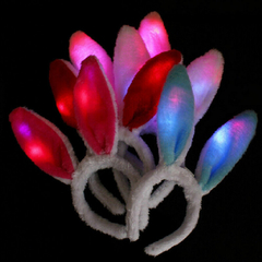Vincha led modelo conejita de peluche