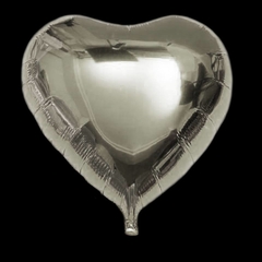 Globo metalizado modelo corazón color plateado