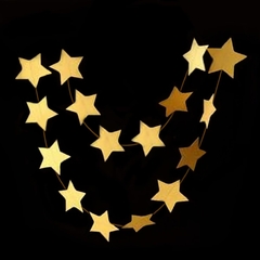 Guirnalda metalizada modelo estrella color dorado