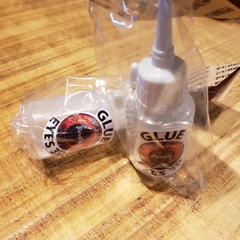 Glue Eyes 3D FeathersnFlies