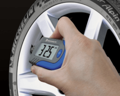 MEDIDOR DIGITAL DE PRESION Y PROFUNDIDAD DE CUBIERTAS MICHELIN - comprar online