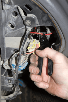 SET 3 MINI PINZAS PARA ELECTRICIDAD AUTOMOTRIZ LISLE en internet