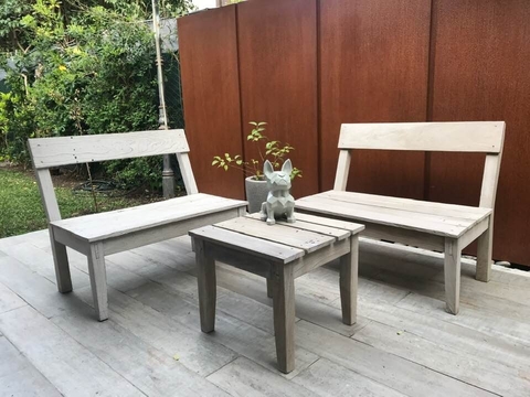 Mesa Montserrat mini