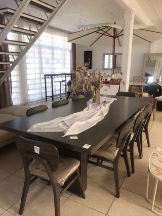 Mesa de base central contemporánea - comprar online