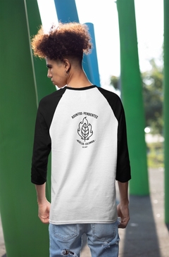 Camiseta “Asuntos Pendientes” Ranglan - comprar online
