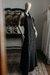 Vestido de brocato negro con tolerita de tul bordada - comprar online