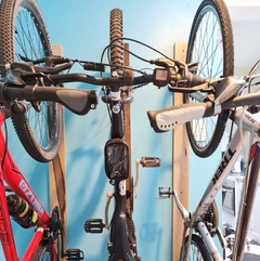 PORTA BICI EN GUAYUBIRA Y HIERRO en internet