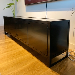 RACK TV ALL BLACKS
