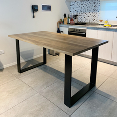 MESA DE COMEDOR PETIRIBI