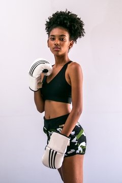 Short Feminino Fitness Cintura Alta com Bolso| (Camuflado / Exercito / Militar) | Ref: SHORPE01MI Super Promoção!!! - comprar online