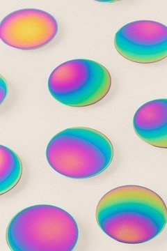 Aplique de Parede Confetti Furta Cor Holográfico na internet