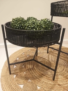Mesa Bandeja en fibras naturales y patas de metal - tienda online