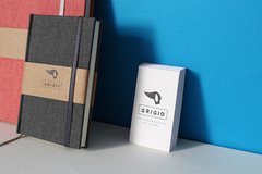 Cuaderno Gris Oscuro en internet