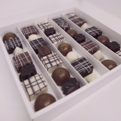 Mix Box con 35 piezas de chocolate