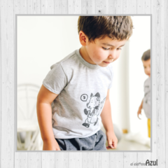 Remera Zorrito
