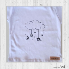 REMERA NUBE - comprar online
