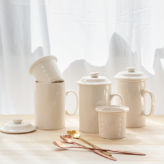 Taza con filtro de te y tapa - comprar online